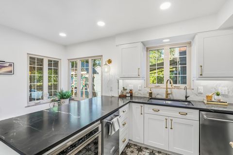 Tiny photo for 3160 Fair Avenue, Columbus, OH 43209 (MLS # 225039614)