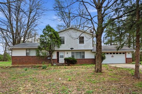 Photo of 6943 Harlem Road, Westerville, OH 43082 (MLS # 226012087)