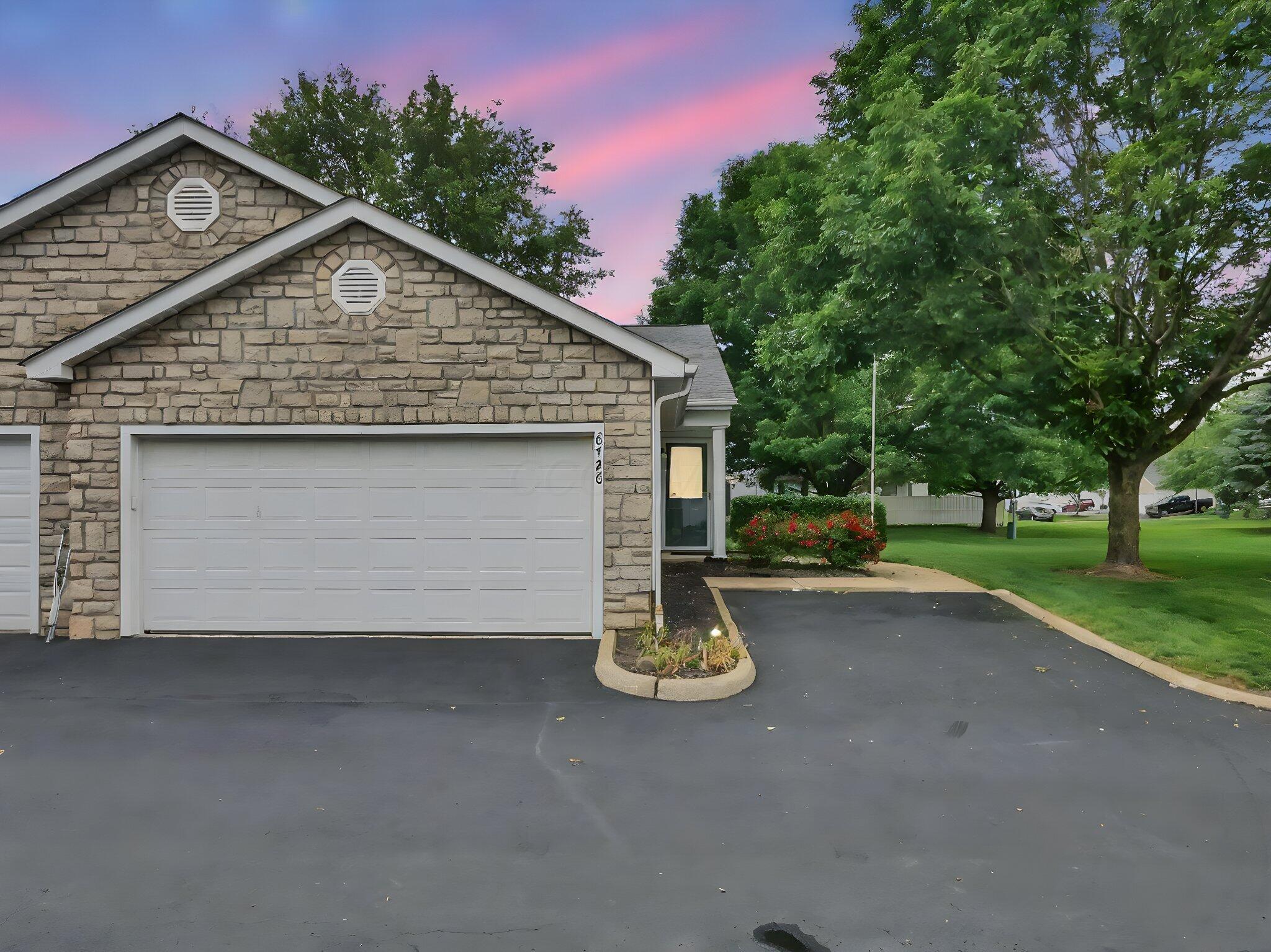 6726 Hamler Drive #33E, Canal Winchester, Ohio image 1