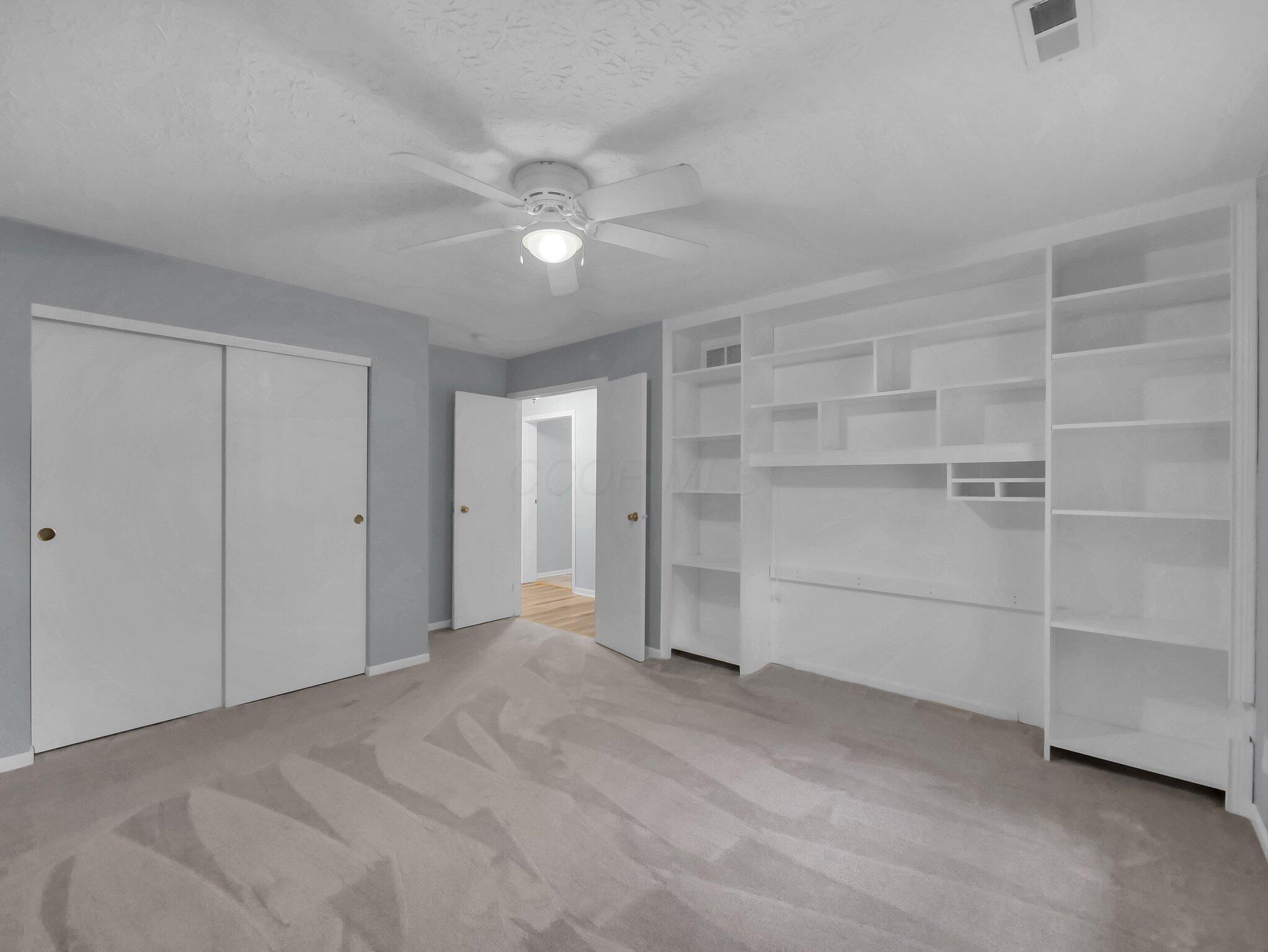 6726 Hamler Drive #33E, Canal Winchester, Ohio image 15