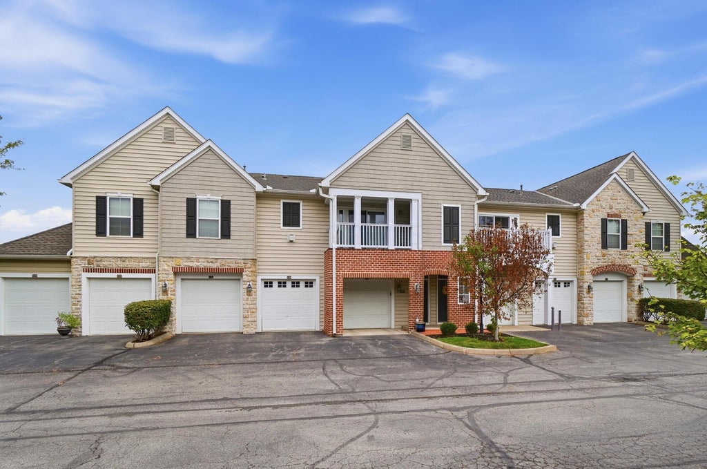 Photo of 4184 Bradhurst Drive 19 #19, Dublin, OH 43016 (MLS # 226035641)
