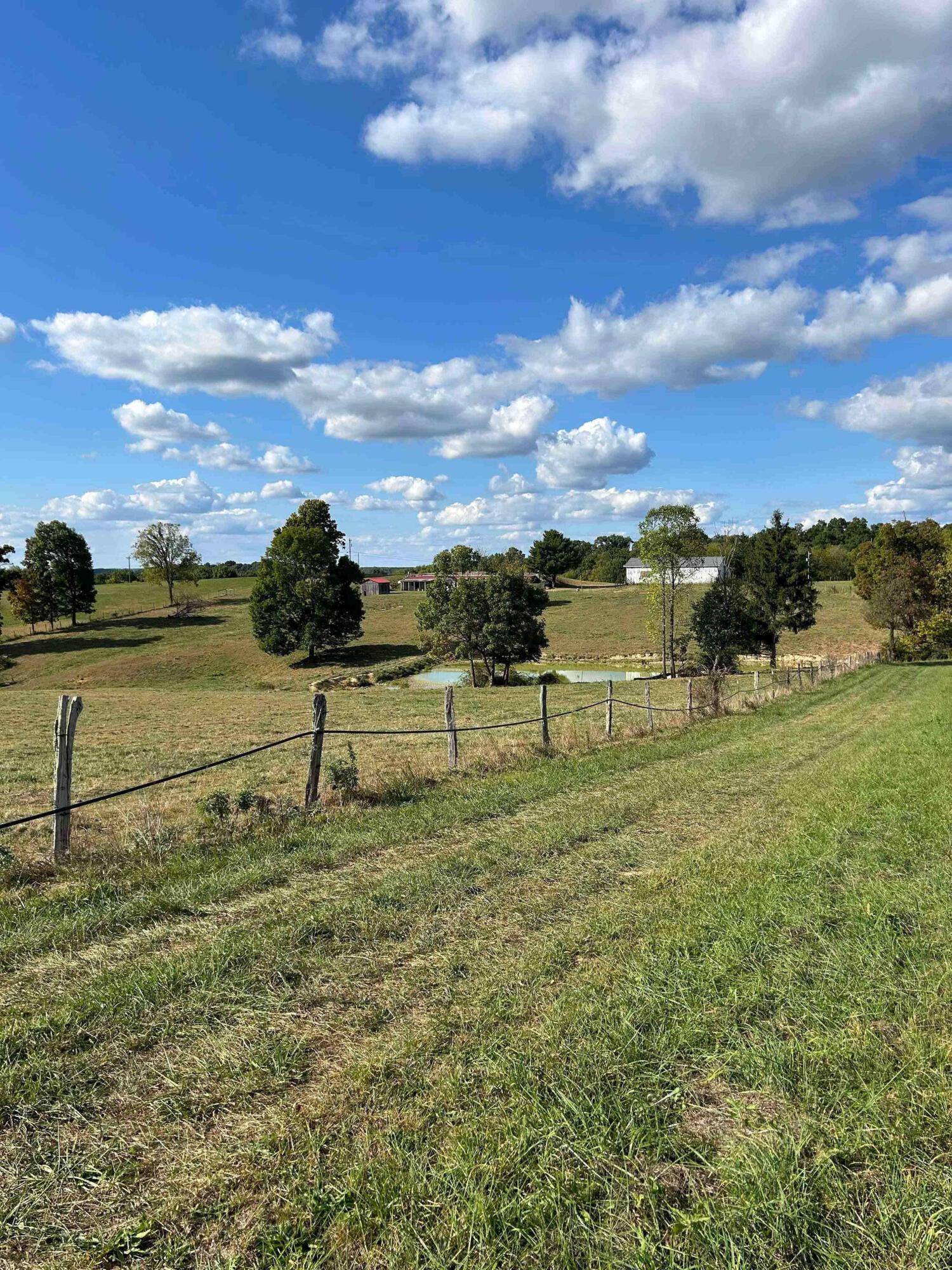Co Rd 3, Frazeysburg, Ohio image 9