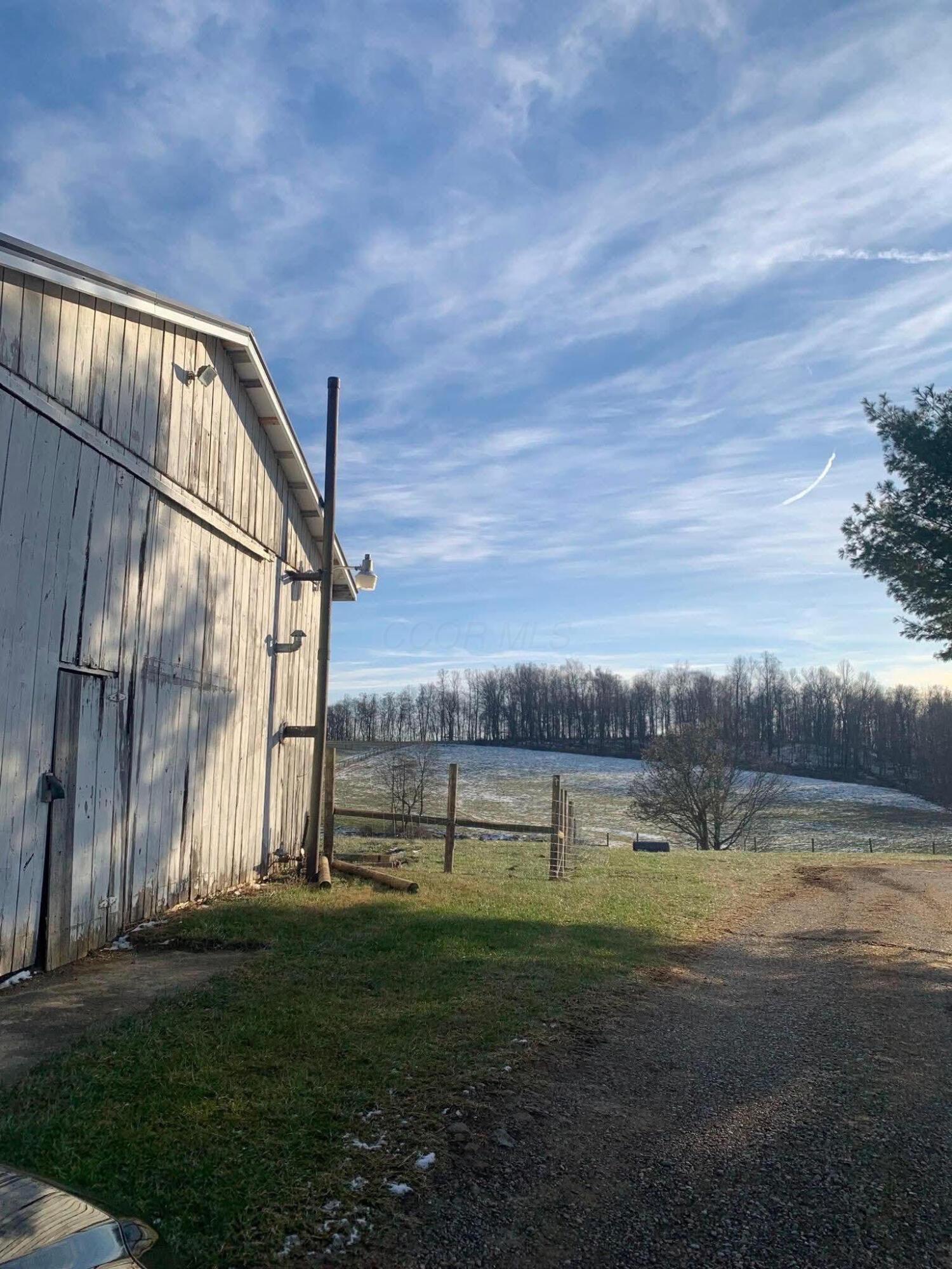 Co Rd 3, Frazeysburg, Ohio image 11