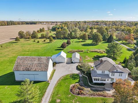 Photo of 733 S State Route 605, Sunbury, OH 43074 (MLS # 225040045)