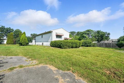 Tiny photo for 617 Athens Street, Columbus, OH 43204 (MLS # 225025635)