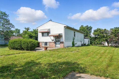 Tiny photo for 617 Athens Street, Columbus, OH 43204 (MLS # 225025635)
