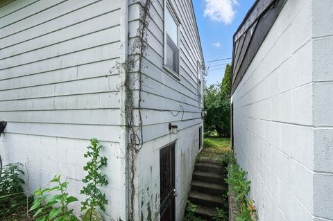 Tiny photo for 617 Athens Street, Columbus, OH 43204 (MLS # 225025635)