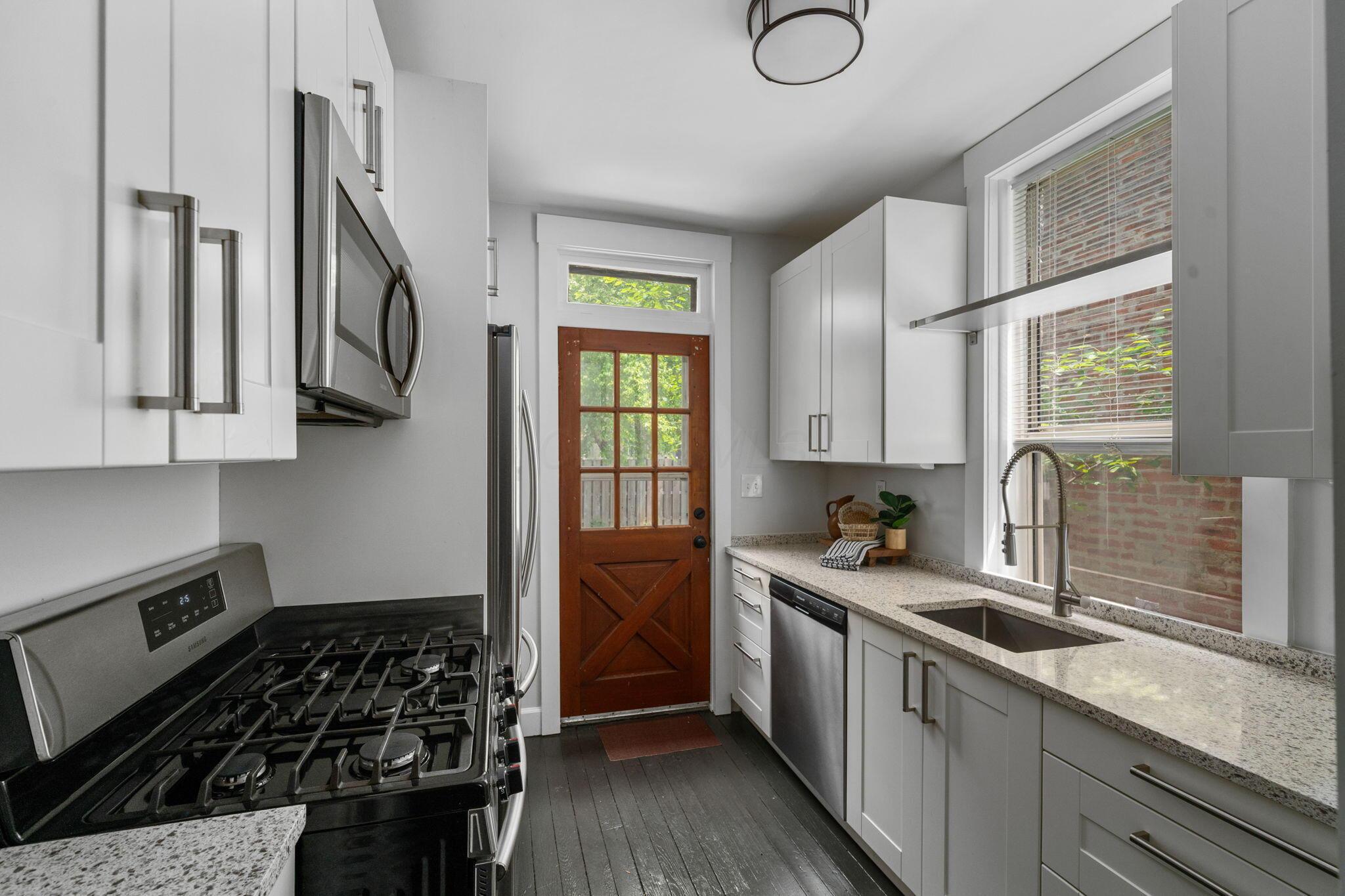 994 Delaware Avenue, Columbus, Ohio image 14