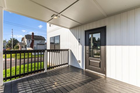 Tiny photo for 981 Gilbert Street, Columbus, OH 43206 (MLS # 225037750)