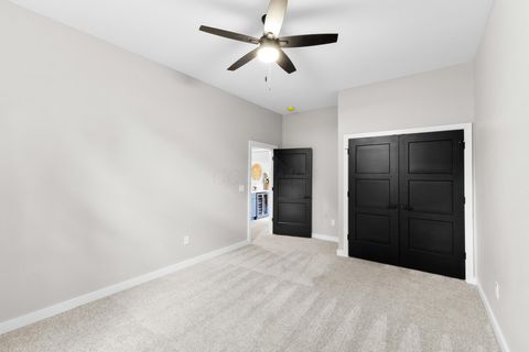 Tiny photo for 981 Gilbert Street, Columbus, OH 43206 (MLS # 225037750)