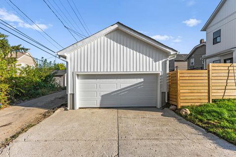 Tiny photo for 981 Gilbert Street, Columbus, OH 43206 (MLS # 225037750)