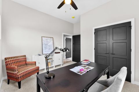 Tiny photo for 981 Gilbert Street, Columbus, OH 43206 (MLS # 225037750)