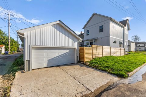 Tiny photo for 981 Gilbert Street, Columbus, OH 43206 (MLS # 225037750)
