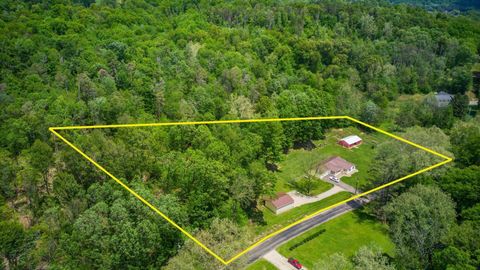 Tiny photo for 385 Irish Ridge Road, Philo, OH 43771 (MLS # 226018130)