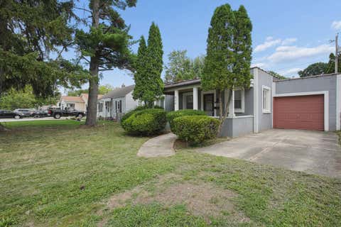 Photo of 626 Pierce Avenue, Columbus, OH 43213 (MLS # 226030076)
