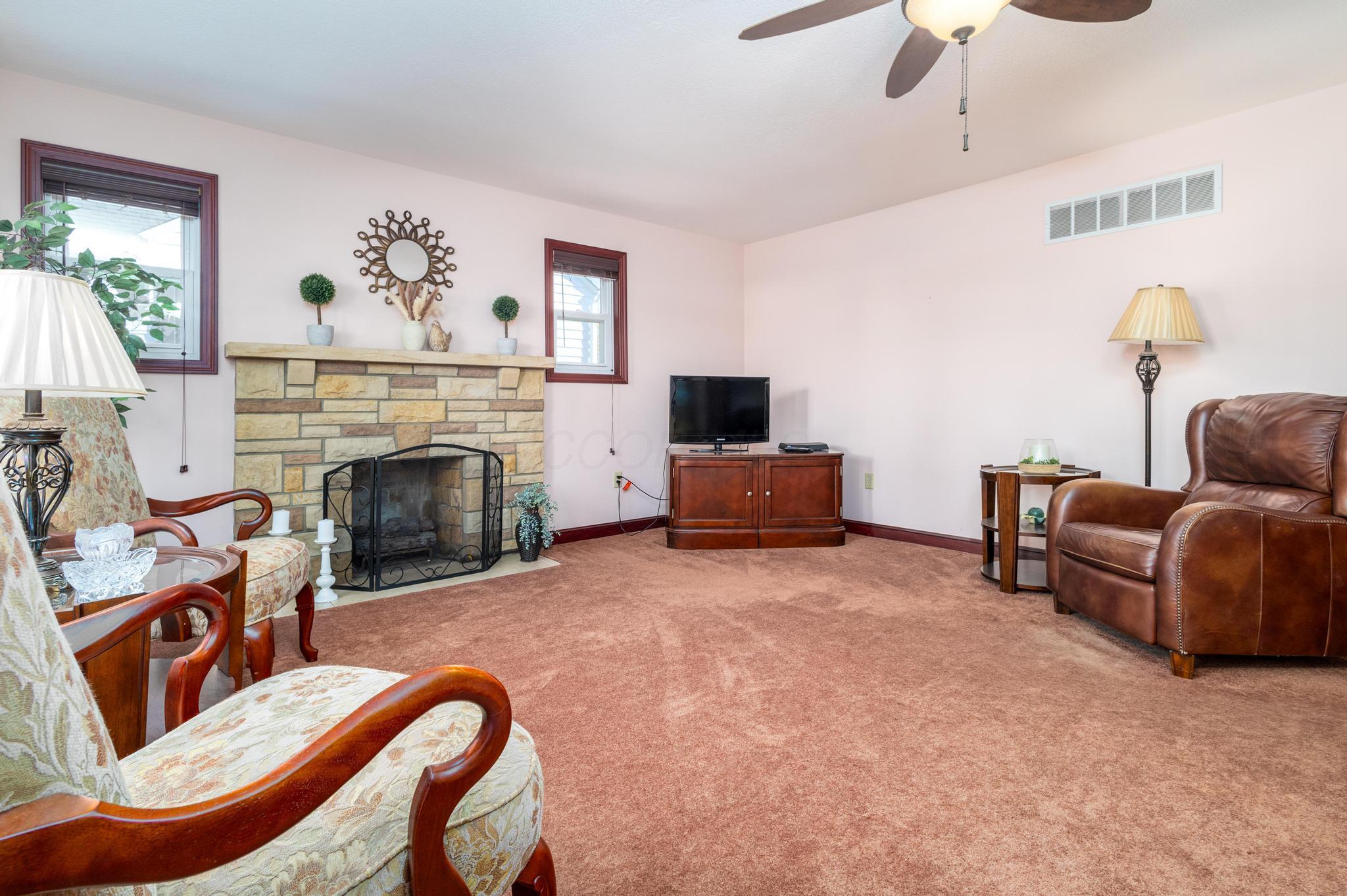 614 Kerr Avenue, Cadiz, Ohio image 9