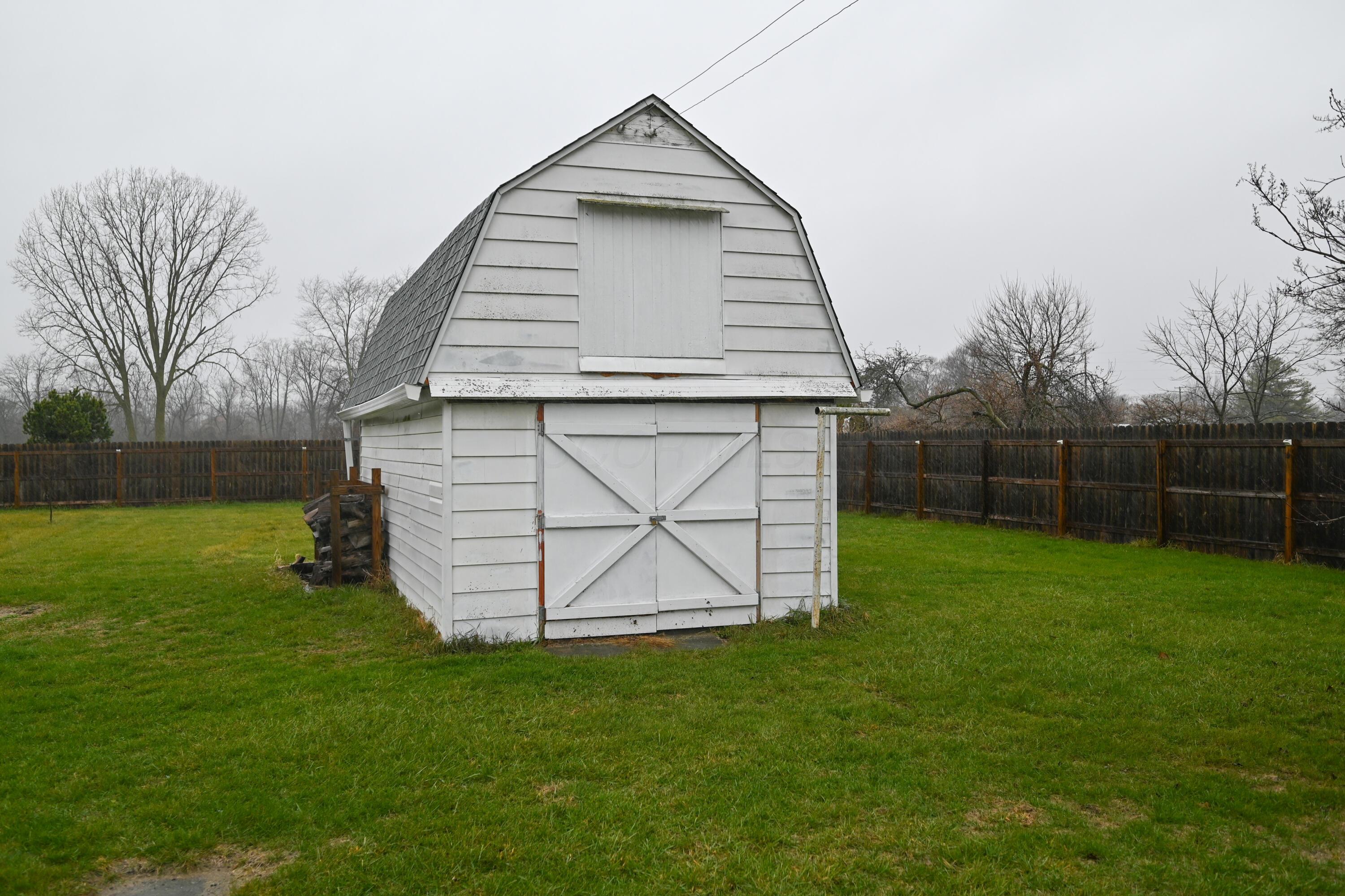 423 Kilbury Road, Marion, Ohio image 38