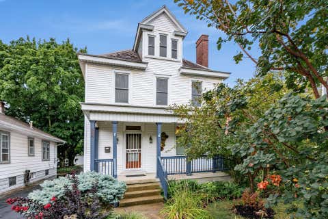 Photo of 333 E Jenkins Avenue, Columbus, OH 43207 (MLS # 226030319)