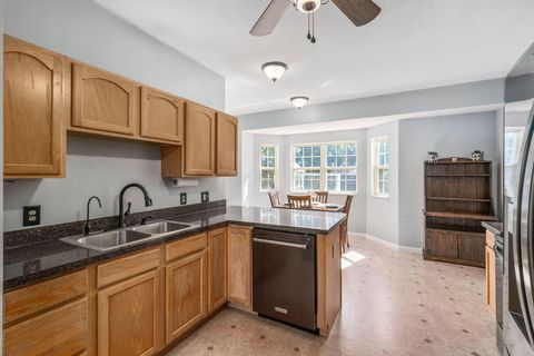 Tiny photo for 13062 Fosdyke Road, Utica, OH 43080 (MLS # 226004440)