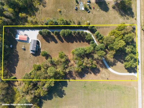 Tiny photo for 13062 Fosdyke Road, Utica, OH 43080 (MLS # 226004440)