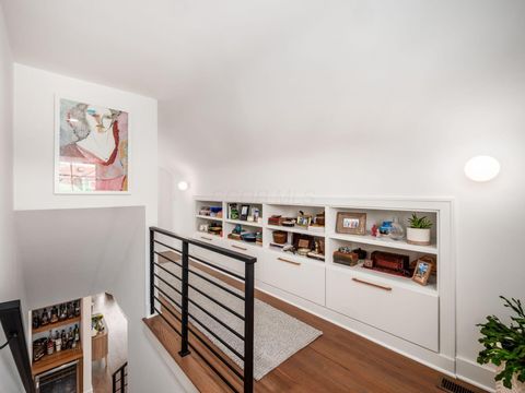 Tiny photo for 221 S Roosevelt Avenue, Bexley, OH 43209 (MLS # 226000346)