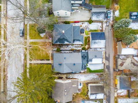 Tiny photo for 221 S Roosevelt Avenue, Bexley, OH 43209 (MLS # 226000346)