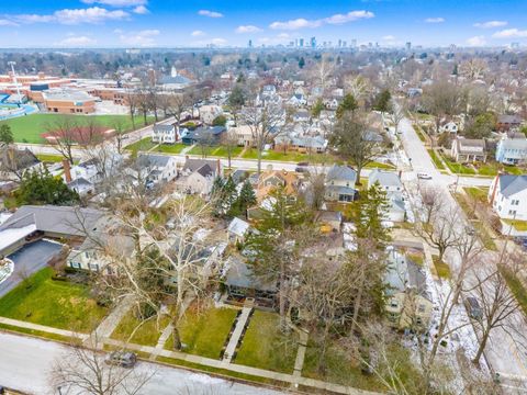 Tiny photo for 221 S Roosevelt Avenue, Bexley, OH 43209 (MLS # 226000346)