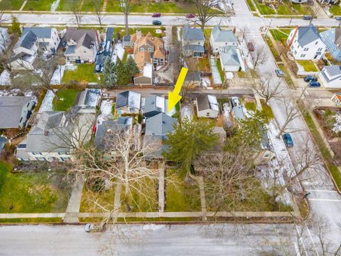 Tiny photo for 221 S Roosevelt Avenue, Bexley, OH 43209 (MLS # 226000346)