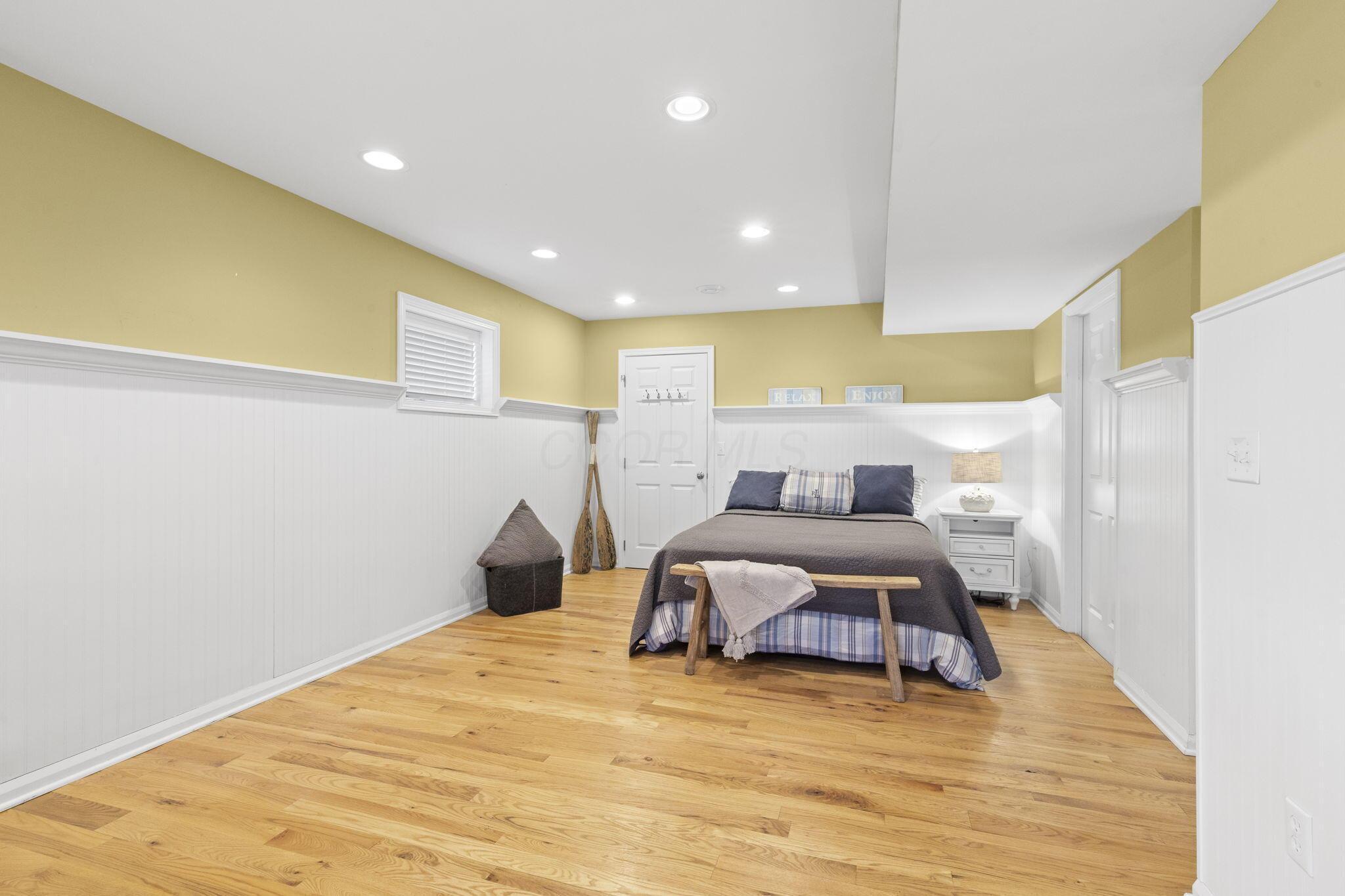 489 Lakeview Heights Drive, Howard, Ohio image 32