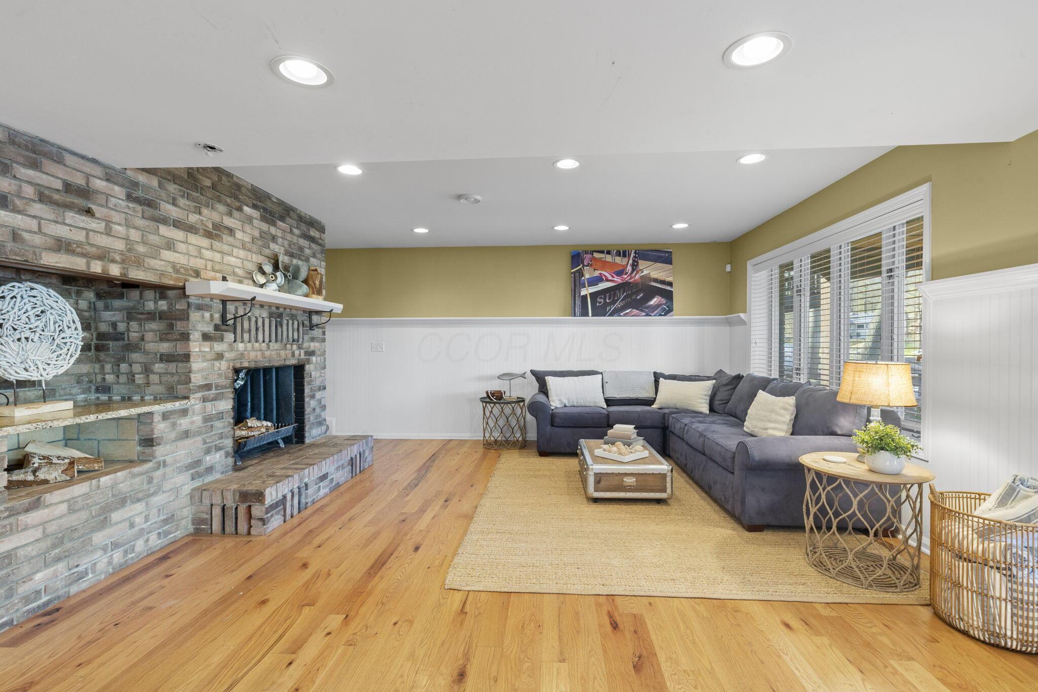 489 Lakeview Heights Drive, Howard, Ohio image 30