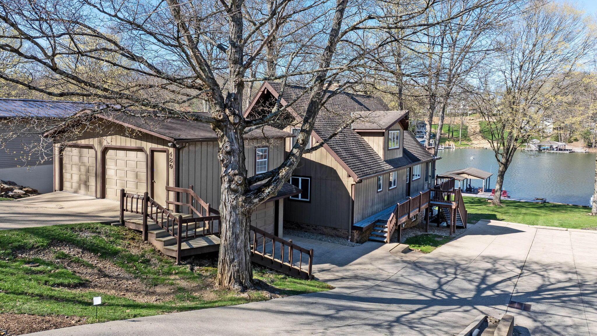 489 Lakeview Heights Drive, Howard, Ohio image 3