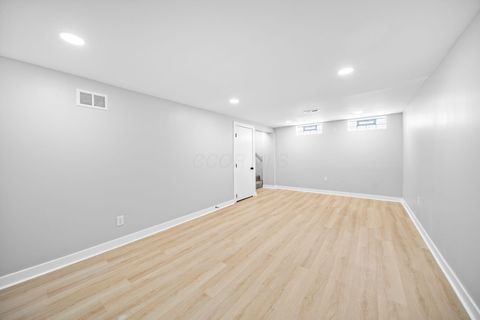 Tiny photo for 4024 Colby Avenue, Columbus, OH 43227 (MLS # 226004720)