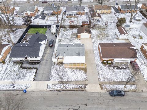 Tiny photo for 4024 Colby Avenue, Columbus, OH 43227 (MLS # 226004720)