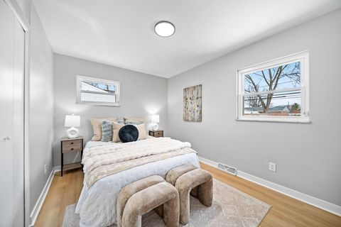 Tiny photo for 4024 Colby Avenue, Columbus, OH 43227 (MLS # 226004720)