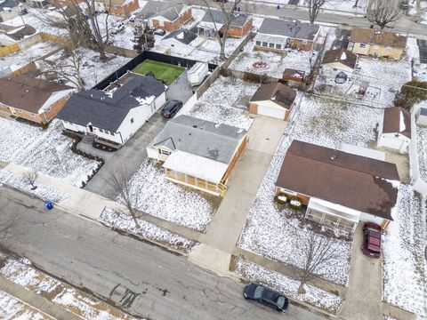 Tiny photo for 4024 Colby Avenue, Columbus, OH 43227 (MLS # 226004720)