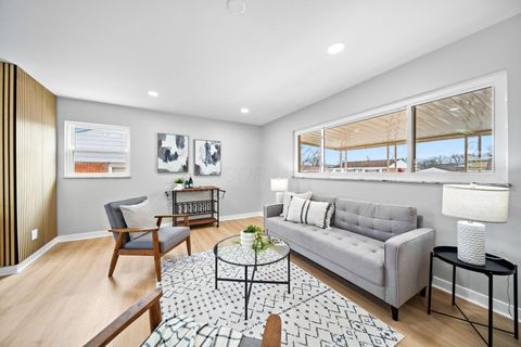 Tiny photo for 4024 Colby Avenue, Columbus, OH 43227 (MLS # 226004720)