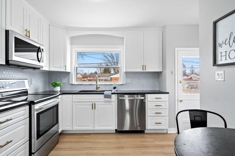 Tiny photo for 4024 Colby Avenue, Columbus, OH 43227 (MLS # 226004720)