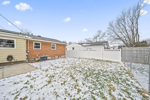 Tiny photo for 4024 Colby Avenue, Columbus, OH 43227 (MLS # 226004720)