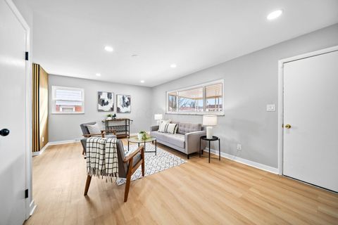 Tiny photo for 4024 Colby Avenue, Columbus, OH 43227 (MLS # 226004720)