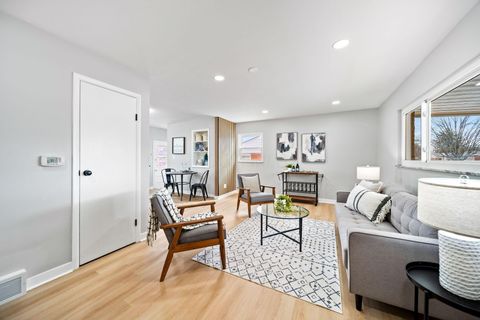 Tiny photo for 4024 Colby Avenue, Columbus, OH 43227 (MLS # 226004720)