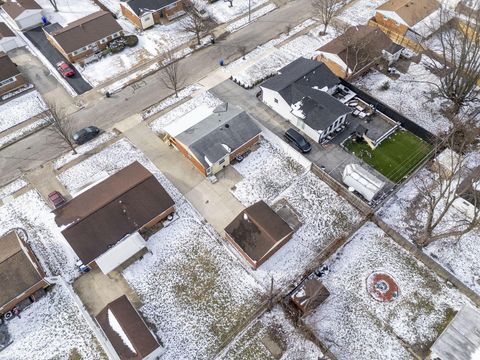 Tiny photo for 4024 Colby Avenue, Columbus, OH 43227 (MLS # 226004720)