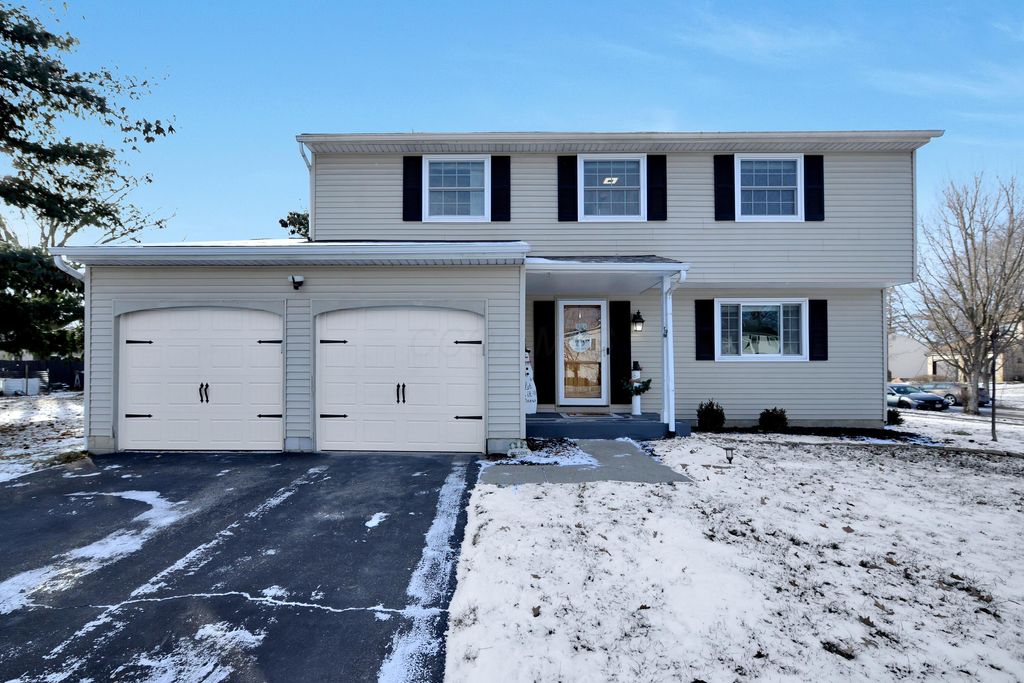 Photo of 147 Spring Hollow Lane, Westerville, OH 43081 (MLS # 226002157)