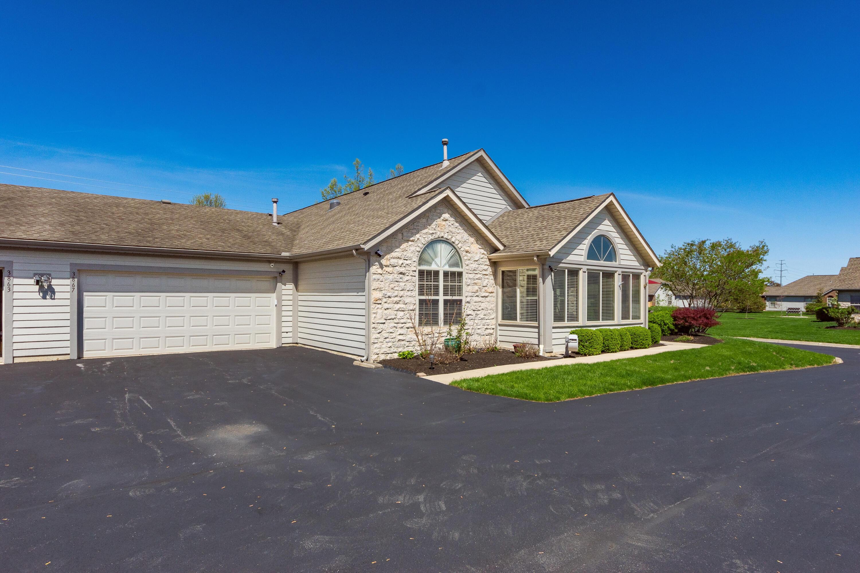 3867 Orchard Way, Powell, Ohio image 2