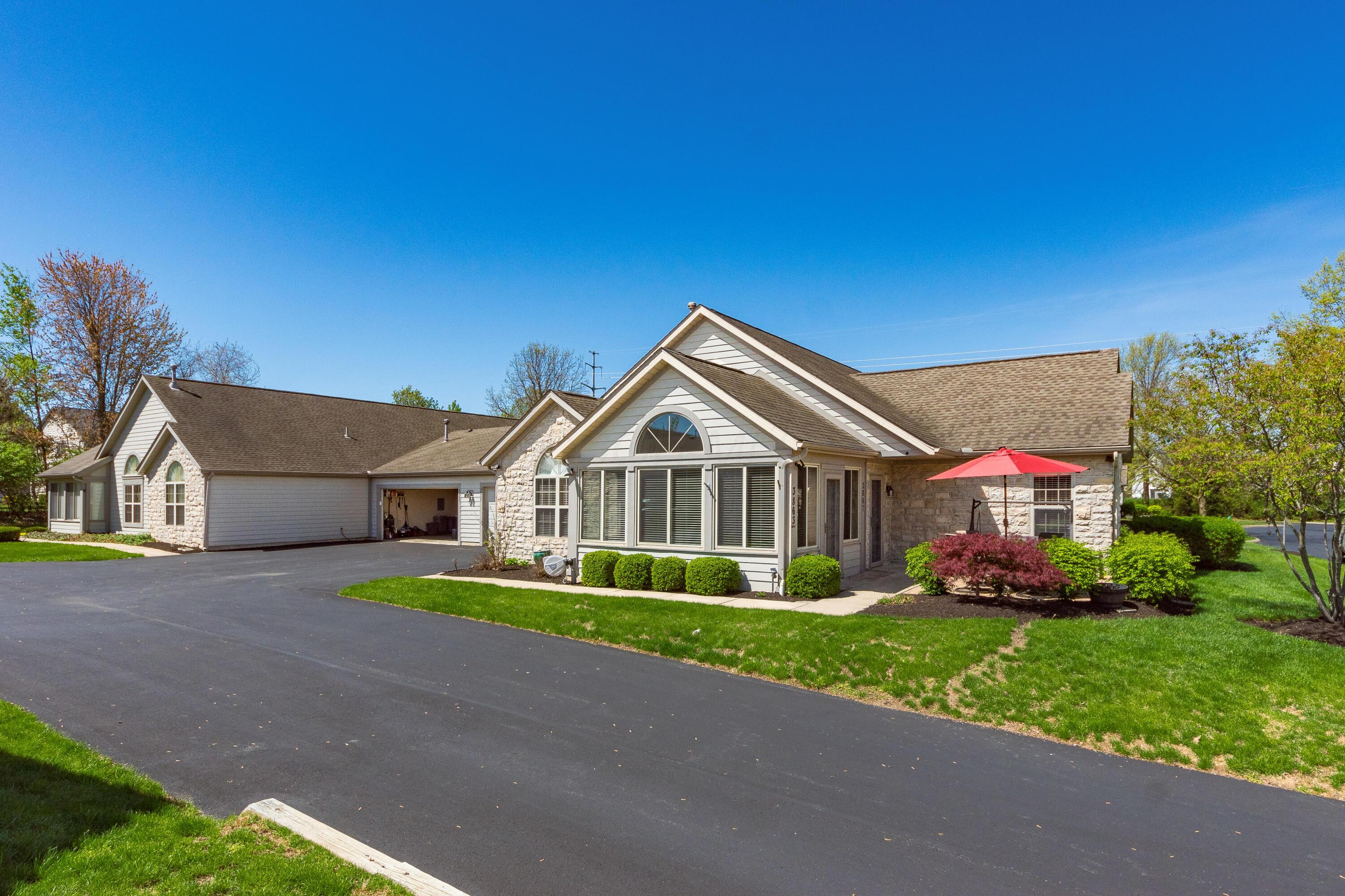 3867 Orchard Way, Powell, Ohio image 3