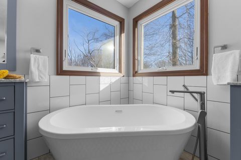 Tiny photo for 635 Maketewah Drive, Delaware, OH 43015 (MLS # 226002971)