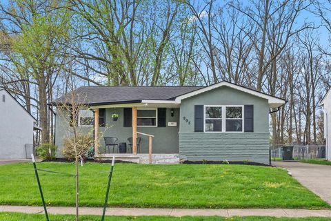Photo of 995 E Lincoln Avenue, Columbus, OH 43229 (MLS # 226012027)