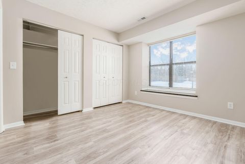 Tiny photo for 2733 Greystone Drive D #D, Columbus, OH 43220 (MLS # 226002924)