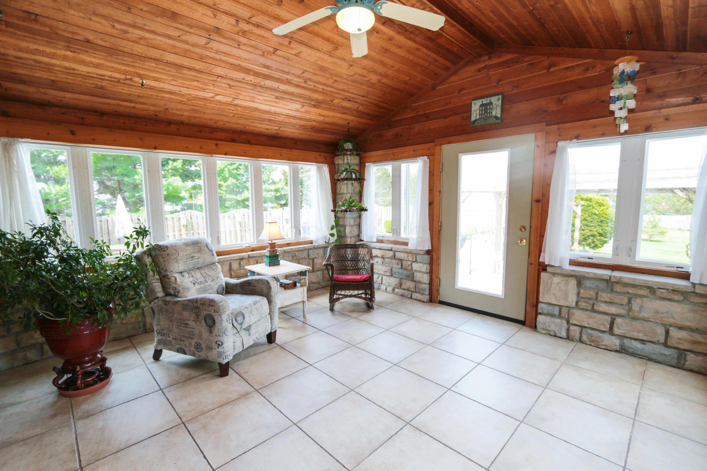 54 Brandon Drive, Pataskala, Ohio image 38