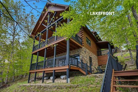 Photo of 653 Natchez Lane, Sugar Grove, OH 43155 (MLS # 226015414)
