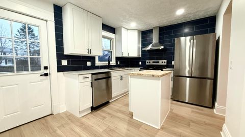 Tiny photo for 397 Arlington Avenue, Newark, OH 43055 (MLS # 226008125)